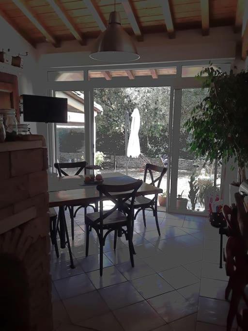La Suite De Garlone Aujargues エクステリア 写真